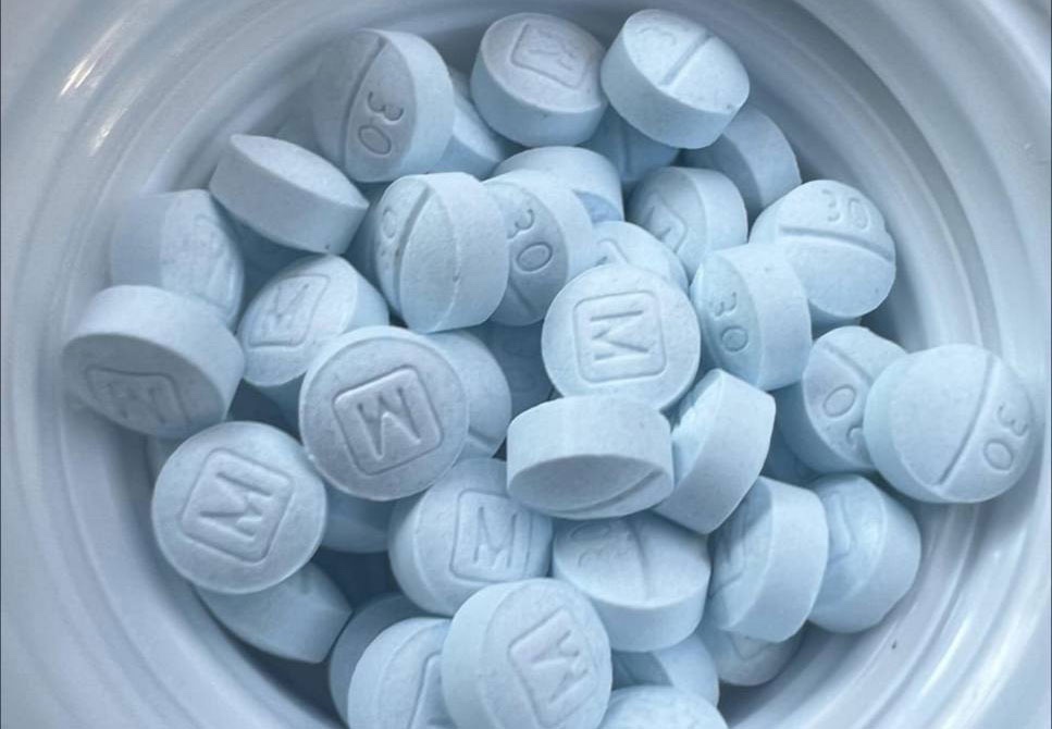 Oxycodone ( 24 pills )